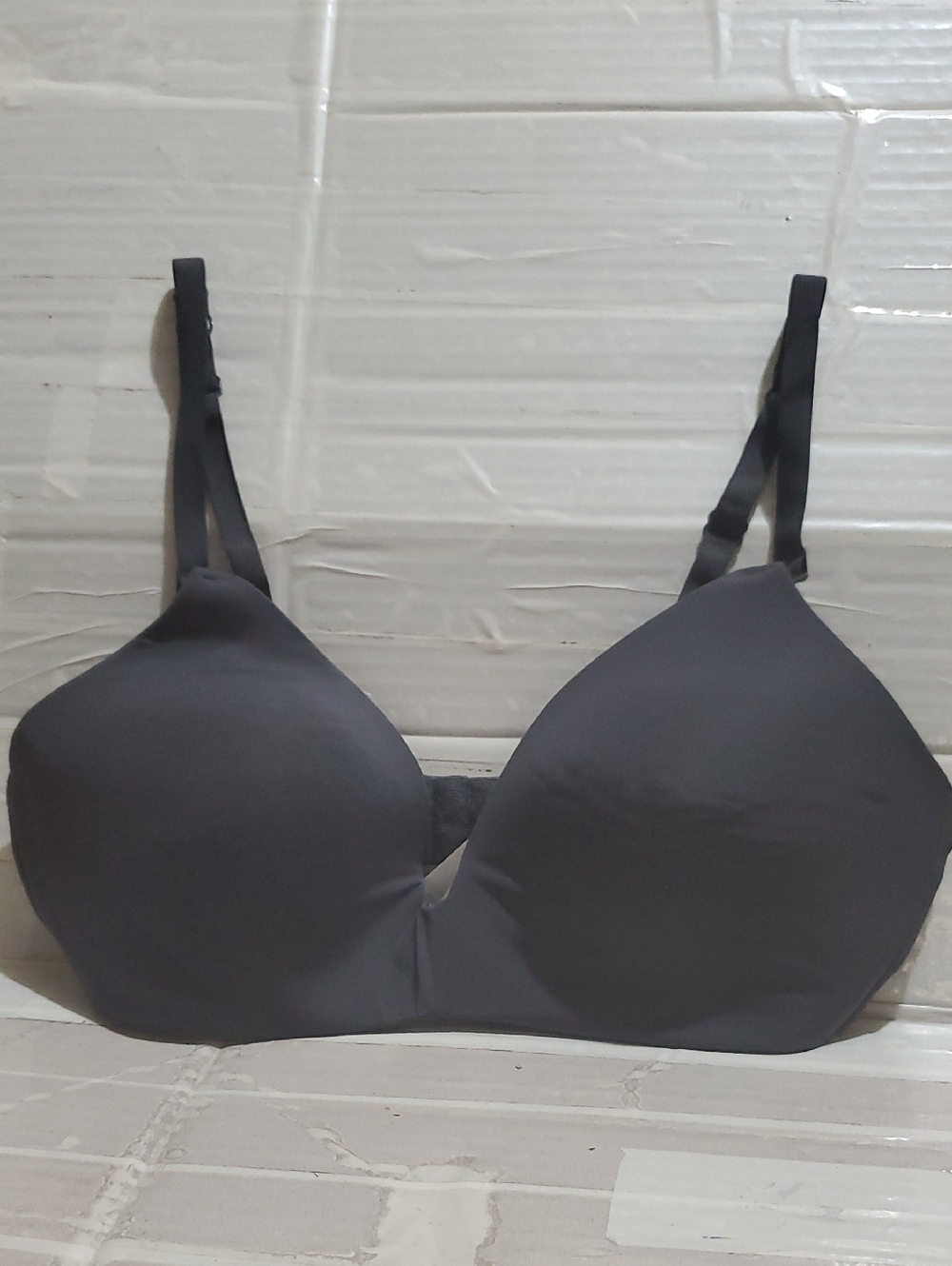 GILLIGAN Y OMALLEY Wire Free nursing Bra Size 36C